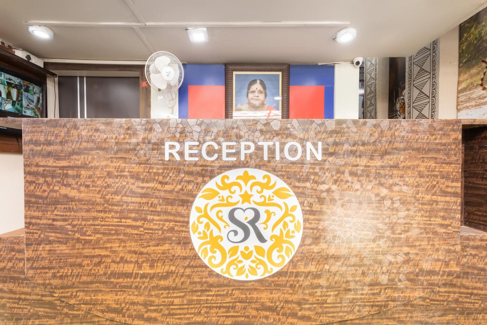 Hotel O Savitri Regency Bhopal Zewnętrze zdjęcie